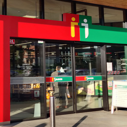 ReklameKojterer_Jager03-vhod